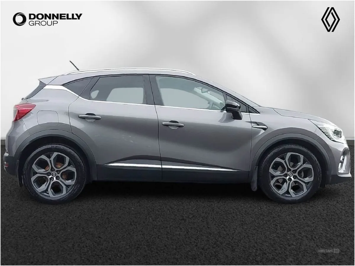 Renault Captur 1.3 TCE 140 SE Edition 5dr - Image 3