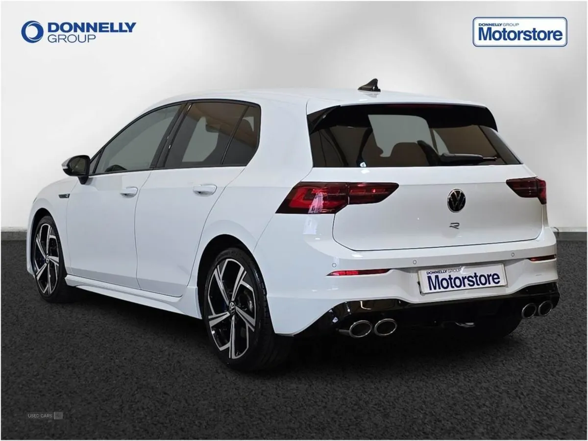 Volkswagen Golf 2.0 TSI 320 R 4motion 5dr DSG - Image 2