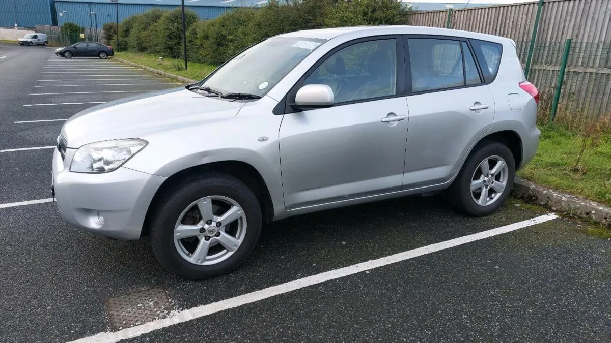 Toyota RAV4 - Image 1