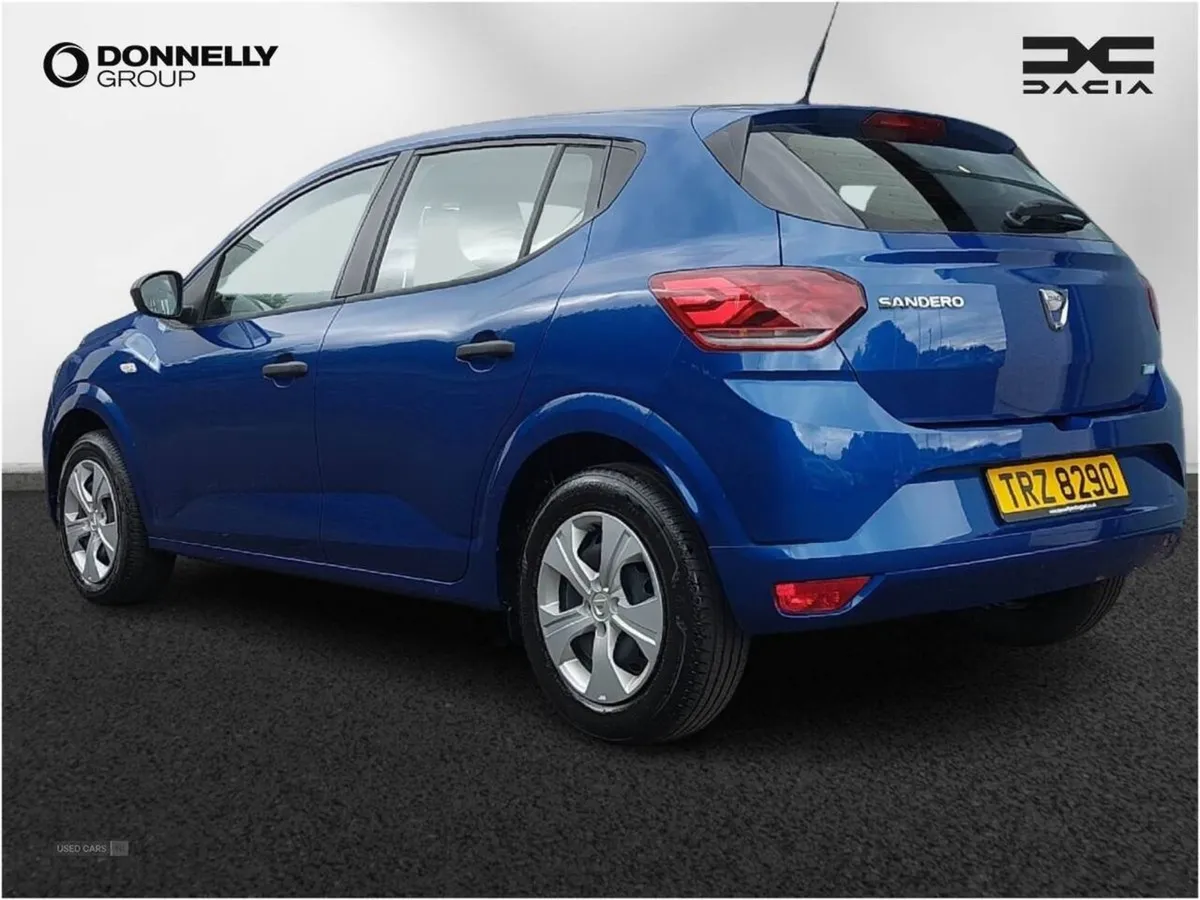 Dacia Sandero 1.0 TCe Bi-fuel Essential 5dr - Image 2
