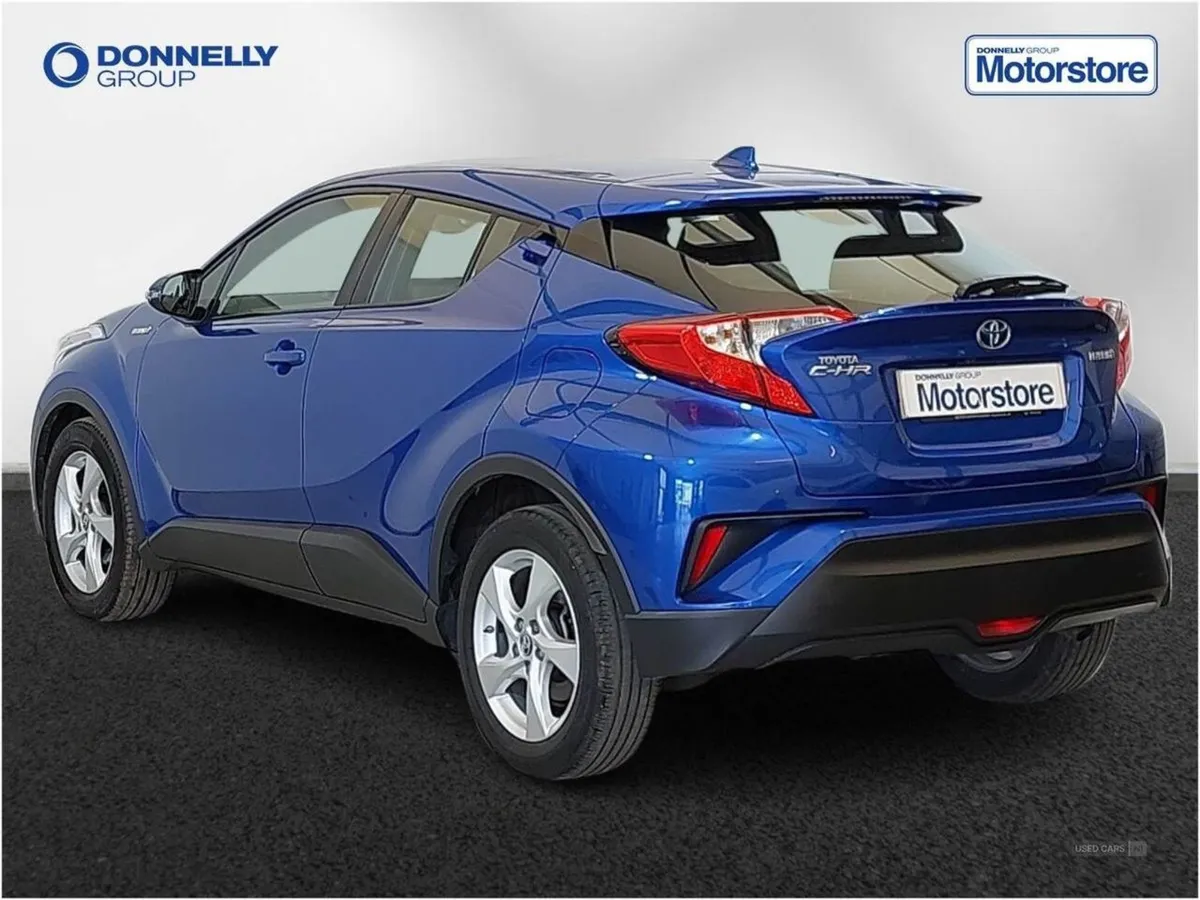 Toyota C-HR 1.8 Hybrid Icon 5dr CVT - Image 2