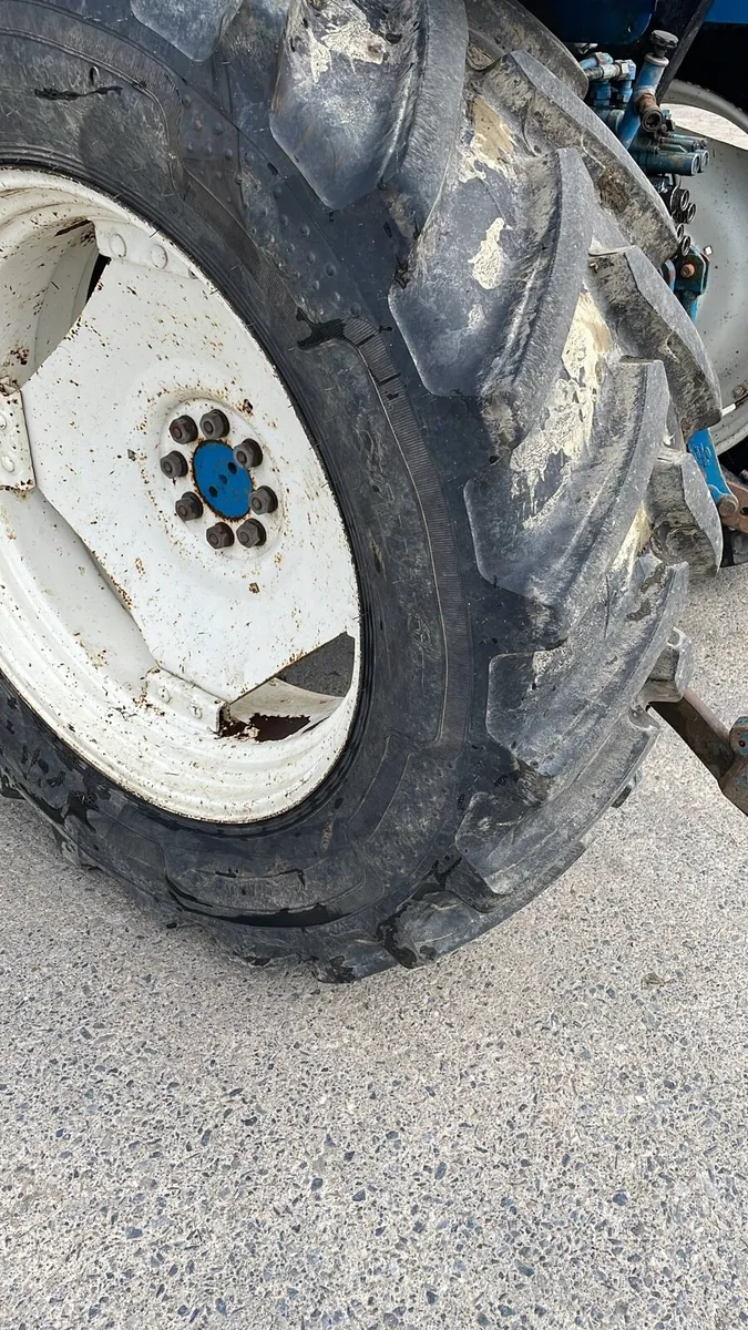 Ford 7840 - Image 3