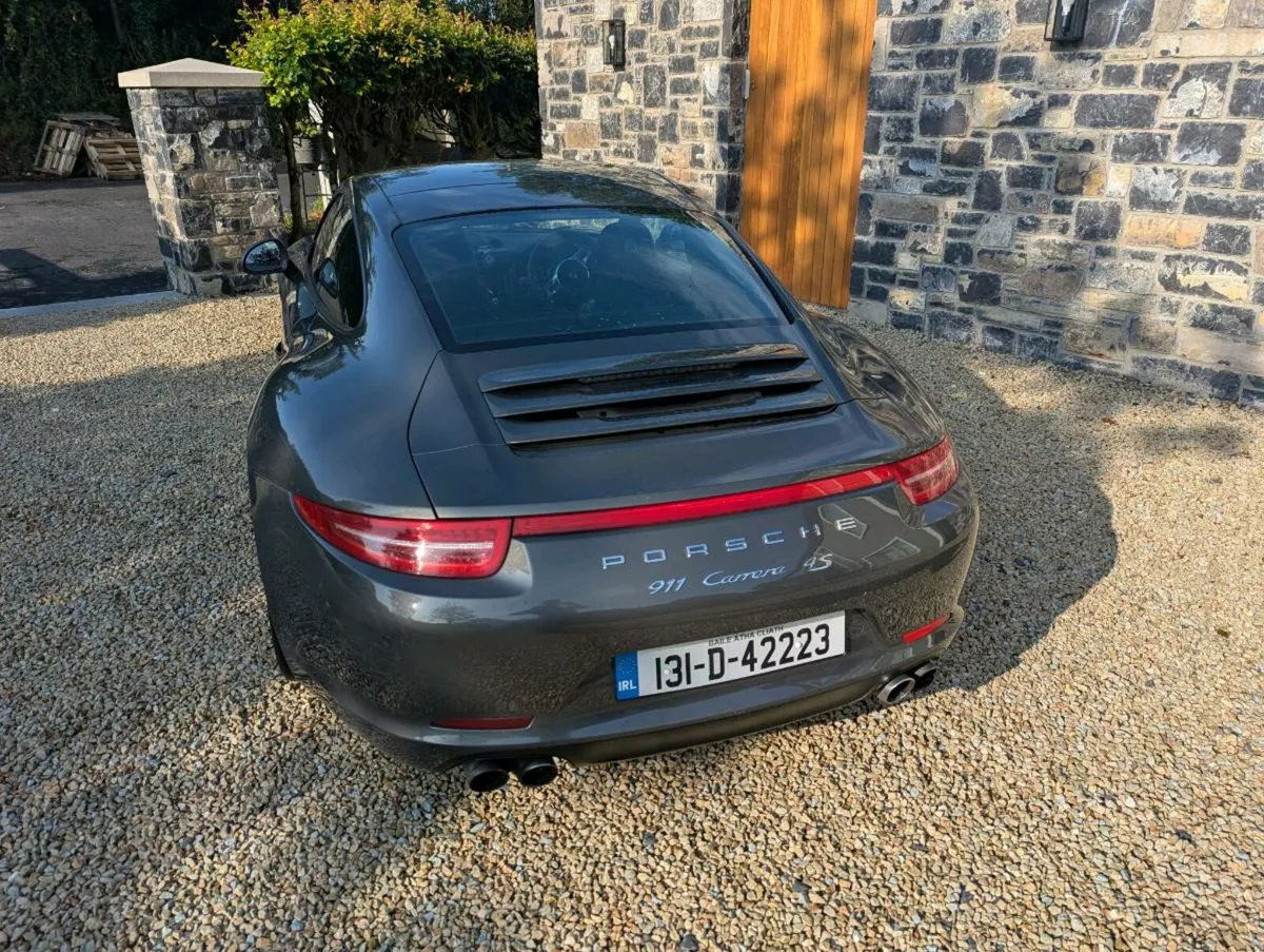 Porsche 911 Carerra 4S - Image 4