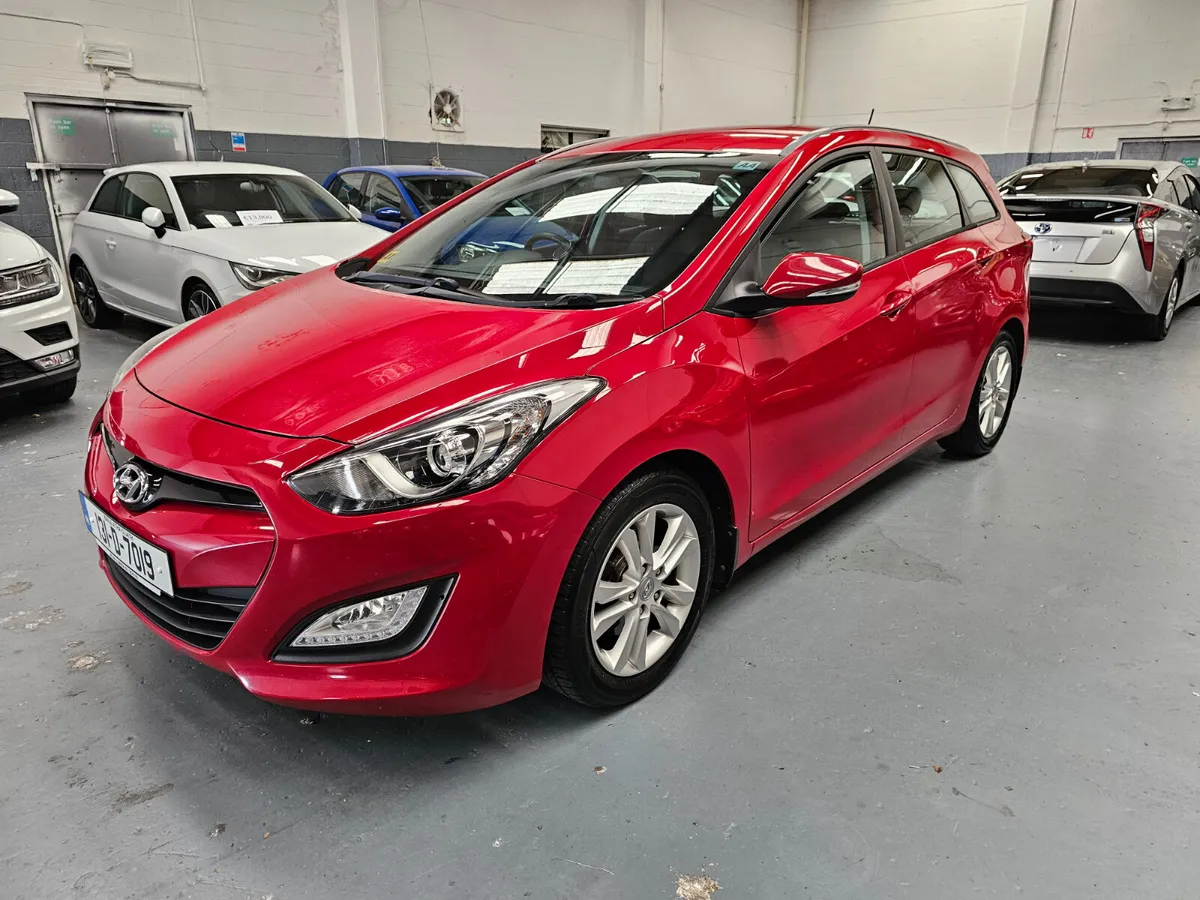 Hyundai i30 2013 Diesel Estate - Image 3
