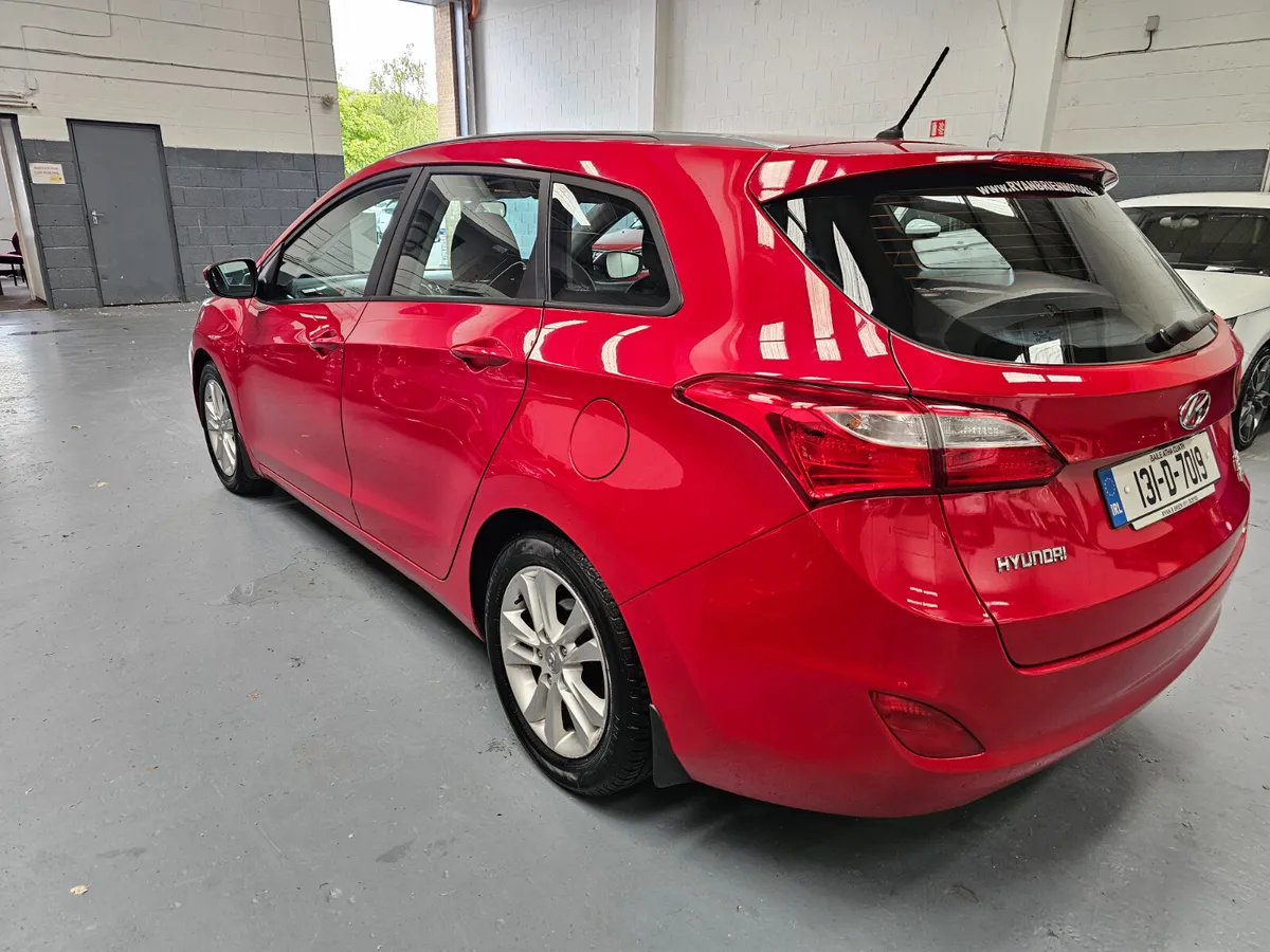 Hyundai i30 2013 Diesel Estate - Image 4