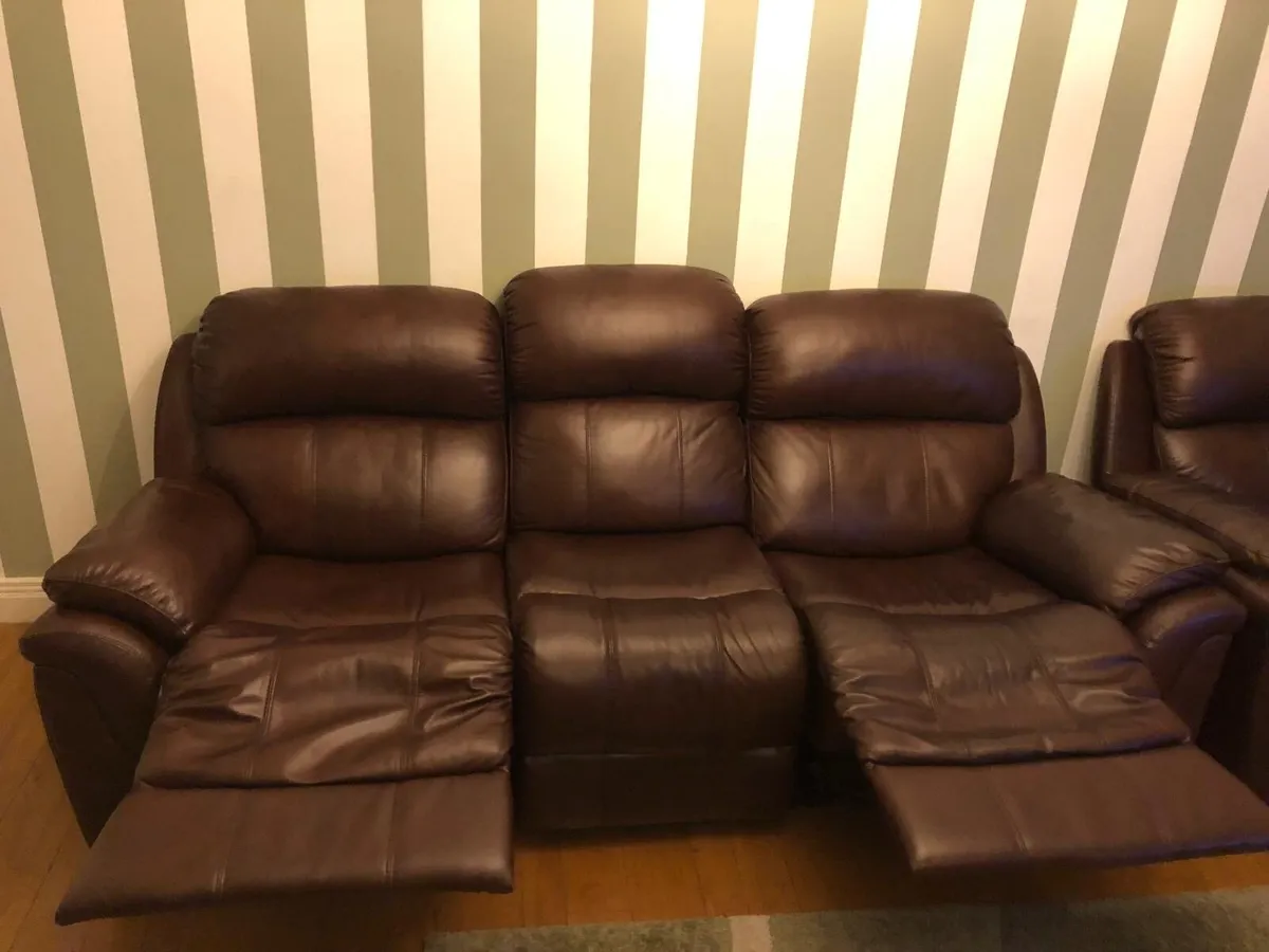 Couch set - Image 2
