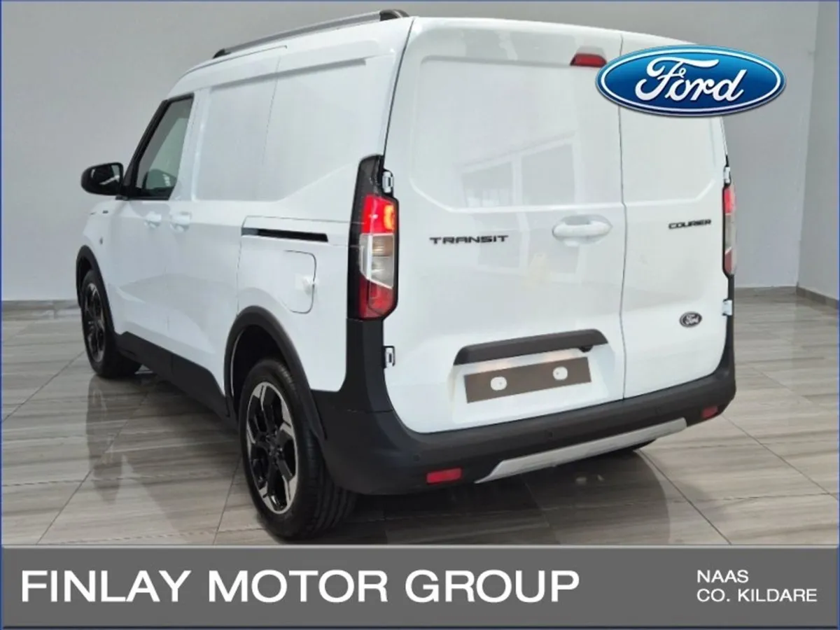 Ford TRANSIT COURIER Active 100PS 1.5 Diesel Manu - Image 3