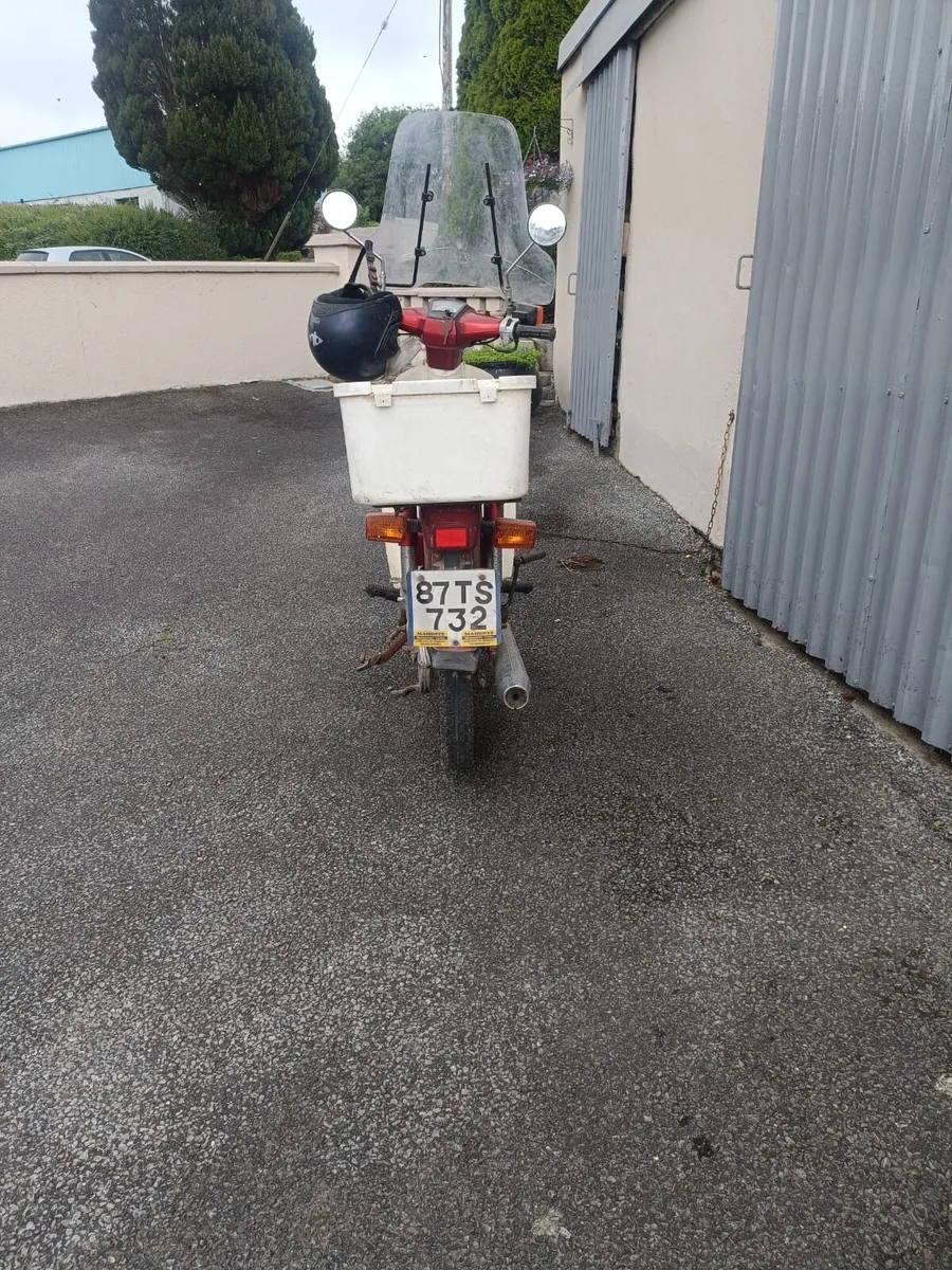 Motorbike - Image 3