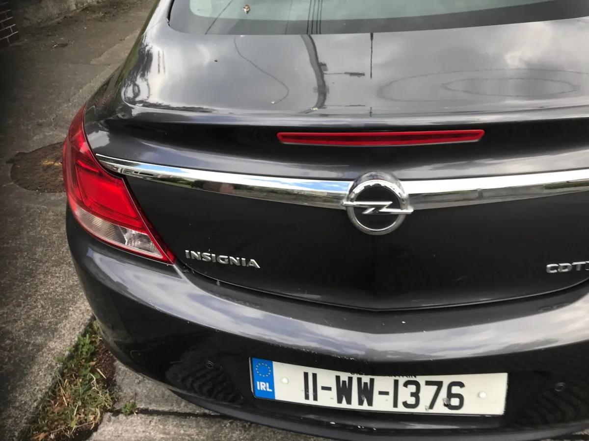 Opel Insignia 2011 - Image 2