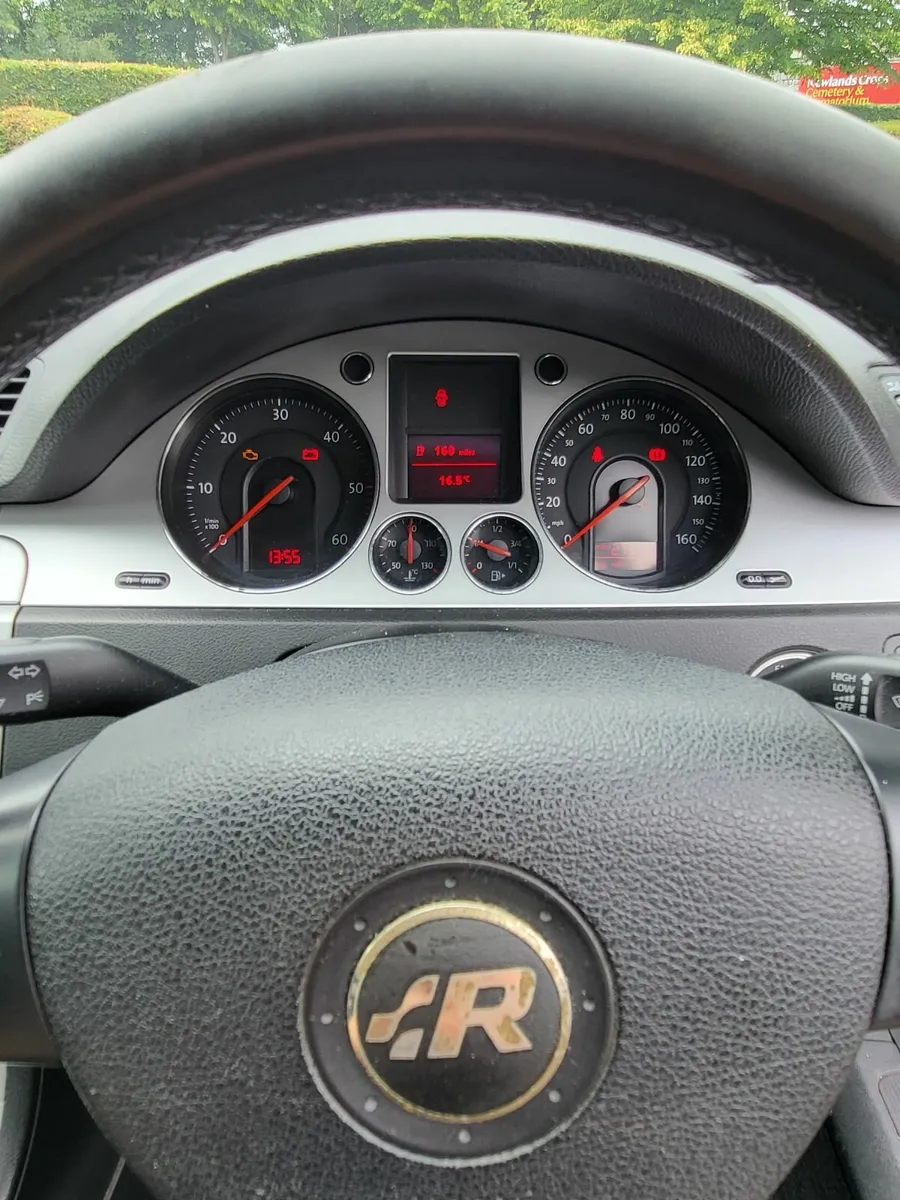 Volkswagen Passat 2008 - Image 3