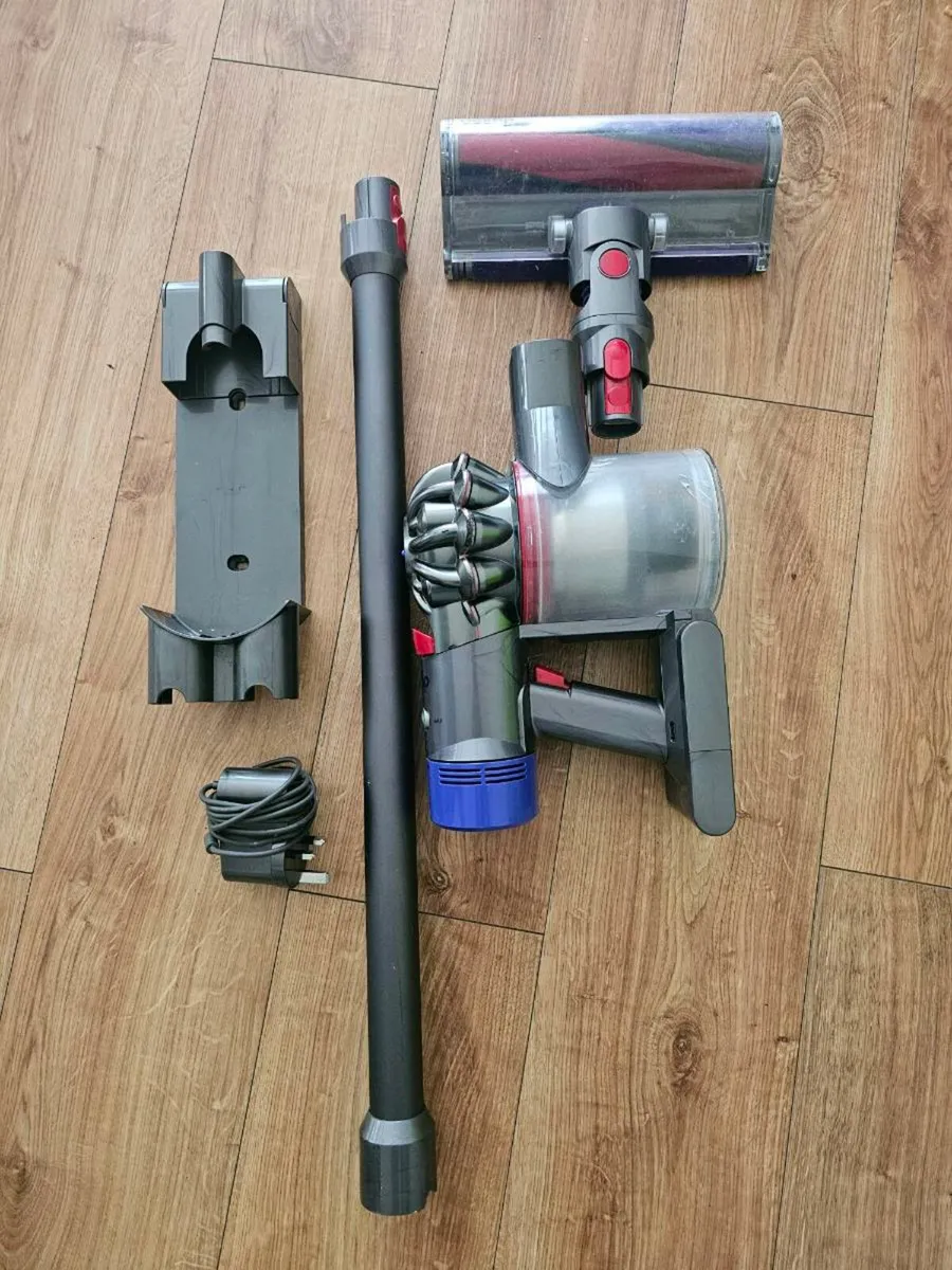 Dyson V8, suction not working - Image 2