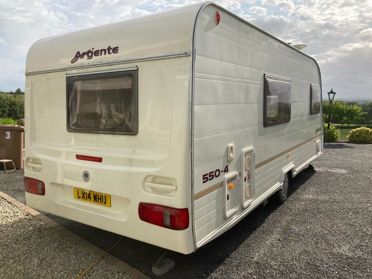 Caravan - Image 4