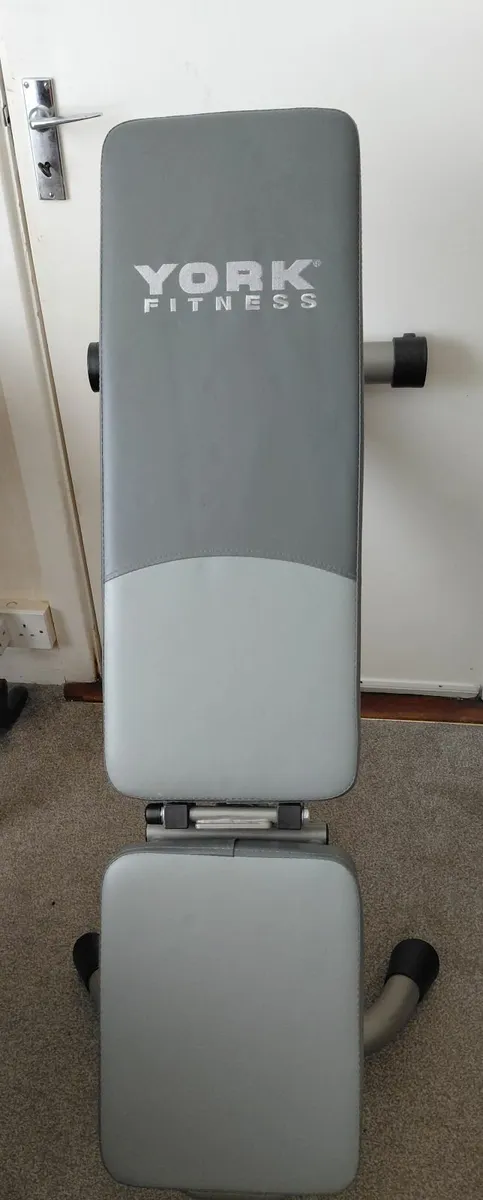 Gym equipment - Image 1