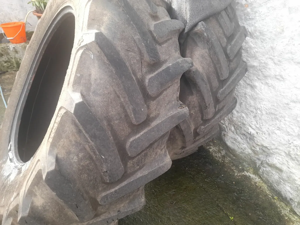 Tractor tyres - Image 2