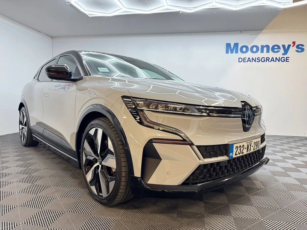 Renault Megane E-Tech Ev60 220hp Techno Electric - Image 3