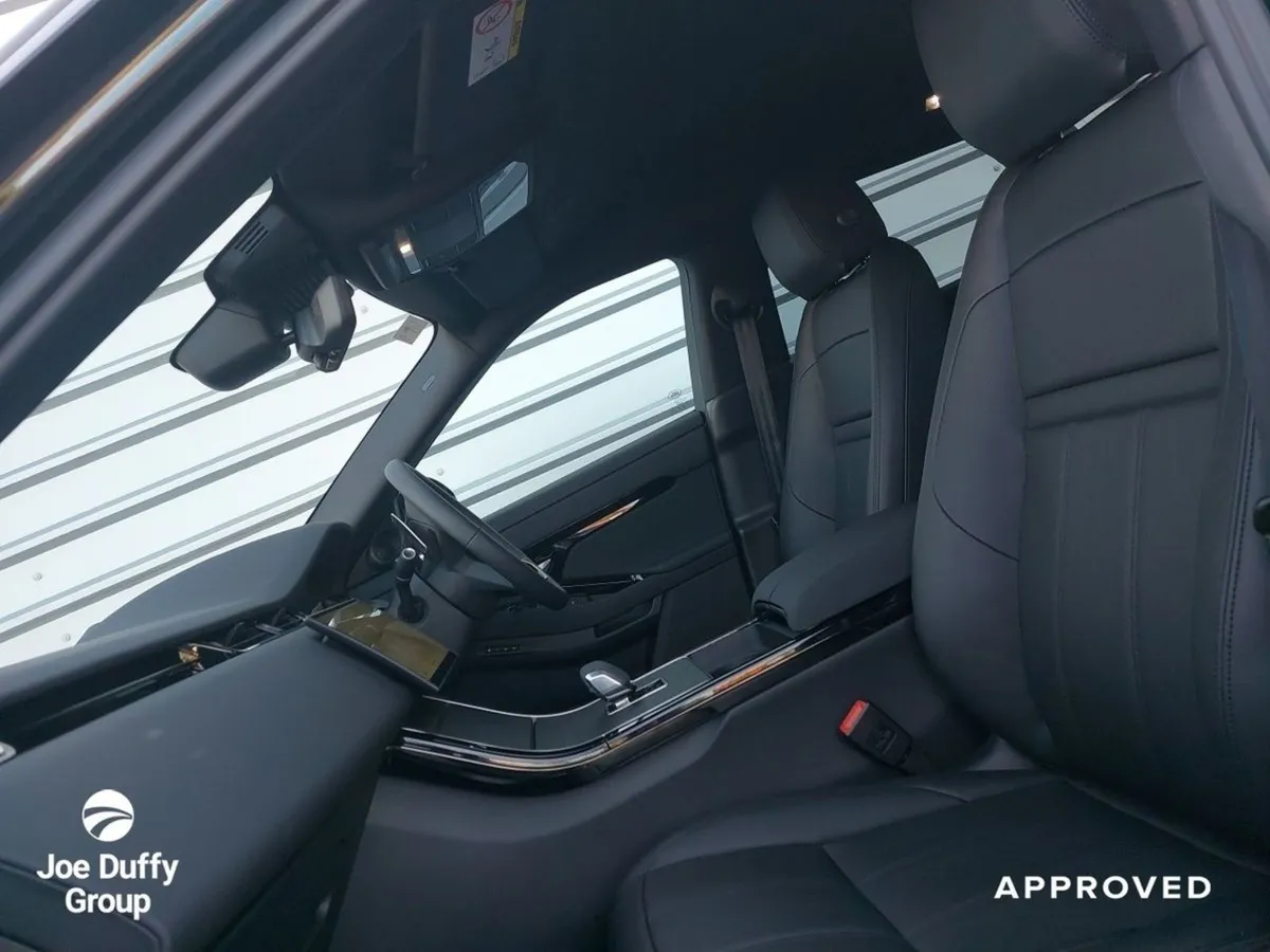 Land Rover Discovery Sport 1.5 Dynamic SE Auto - Image 4