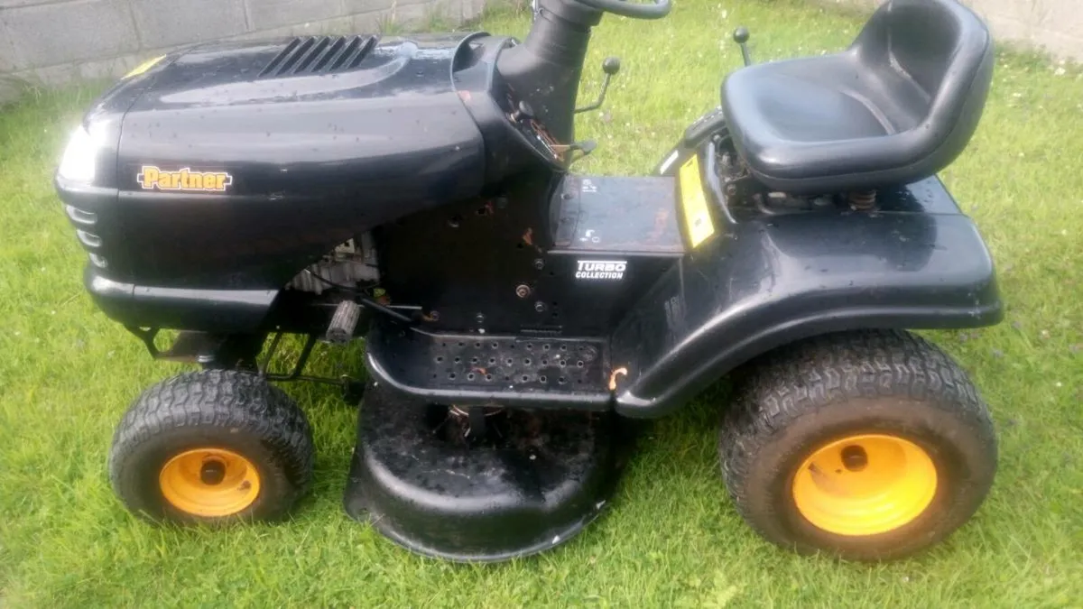 PARTNER MULCHING MOWER €350 - Image 1