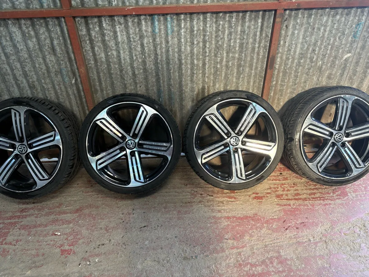 Vw Alloys - Image 1
