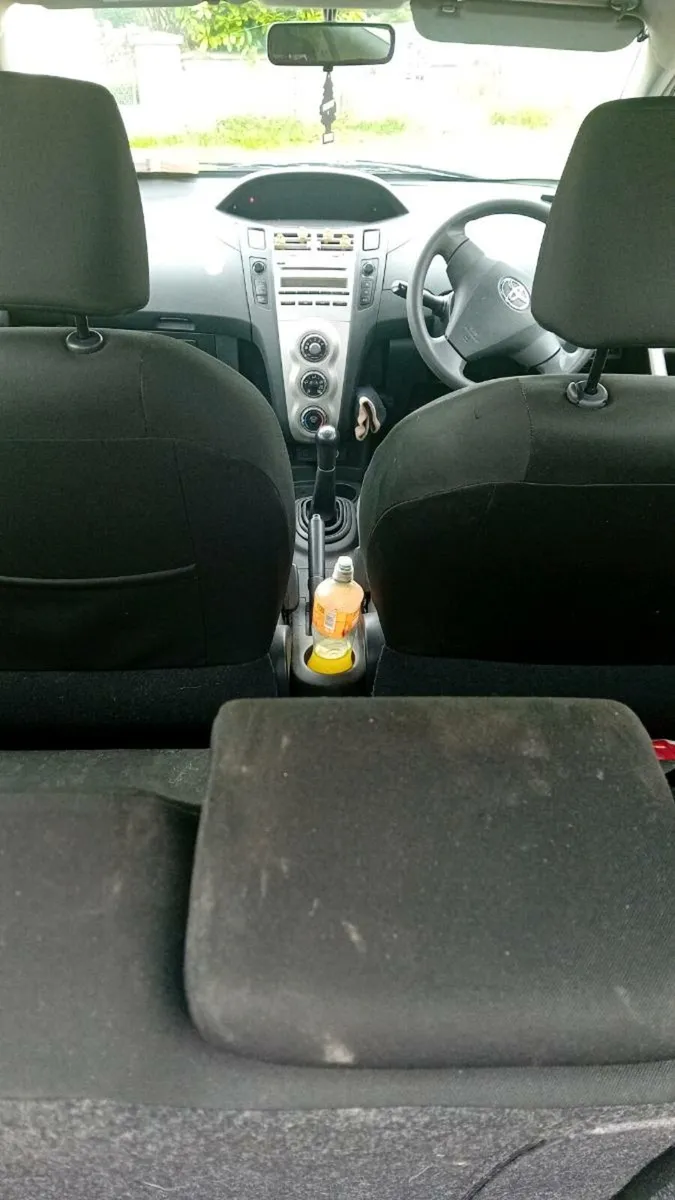 Car - Image 2