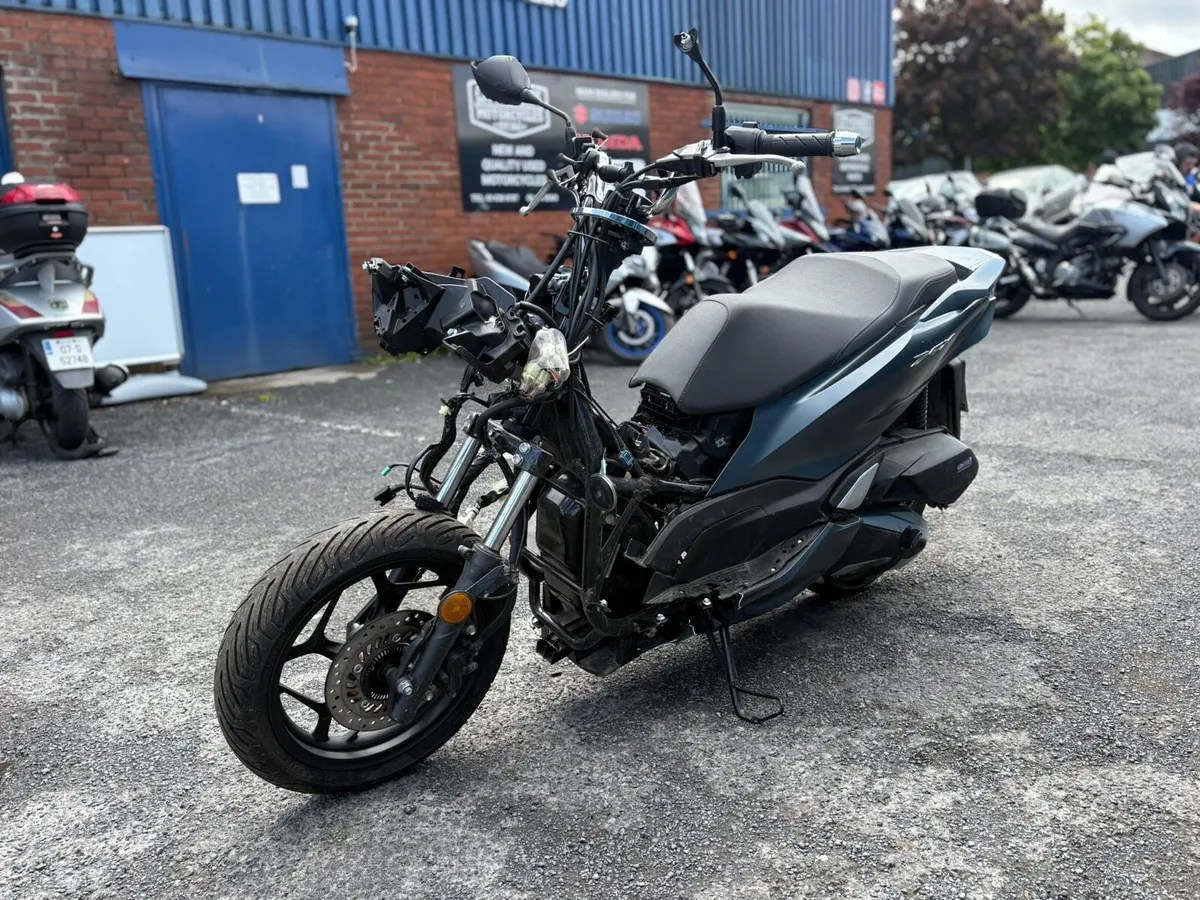 Trade Sales / Damaged Repairable’s to Clear!! - Image 4