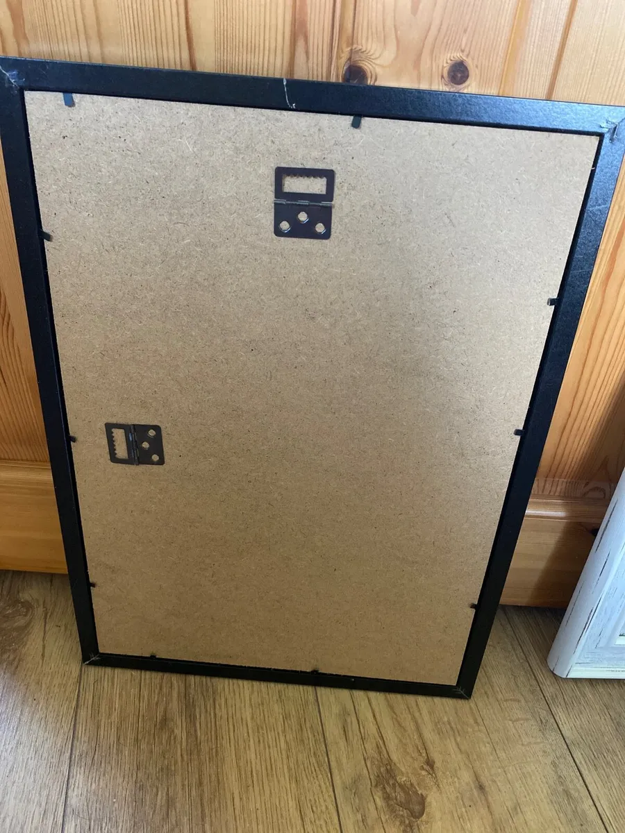 Picture frame - Image 2