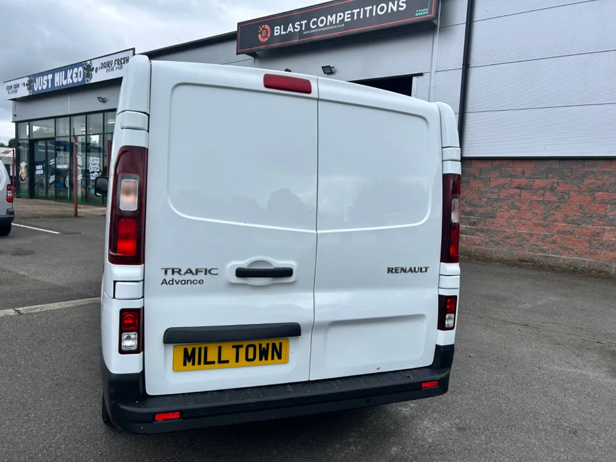 Renault Trafic 2023 - Image 4