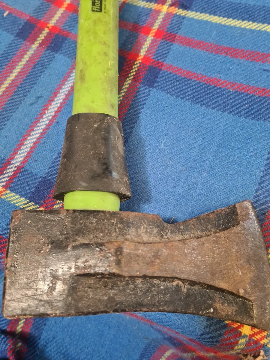 Wood chopping  axe - Image 3
