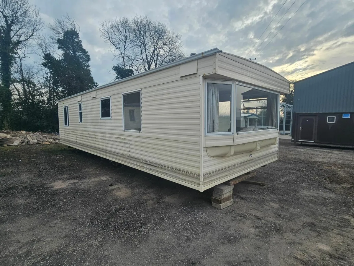 Mobile Home - 2 Bedroom - Image 1