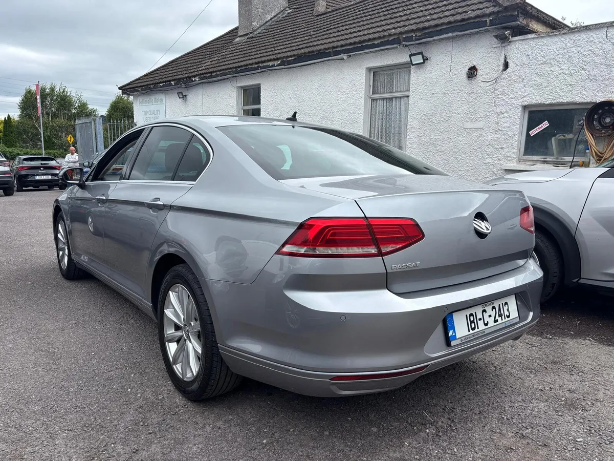 Volkswagen Passat 2018  COMFORTLINE - Image 2