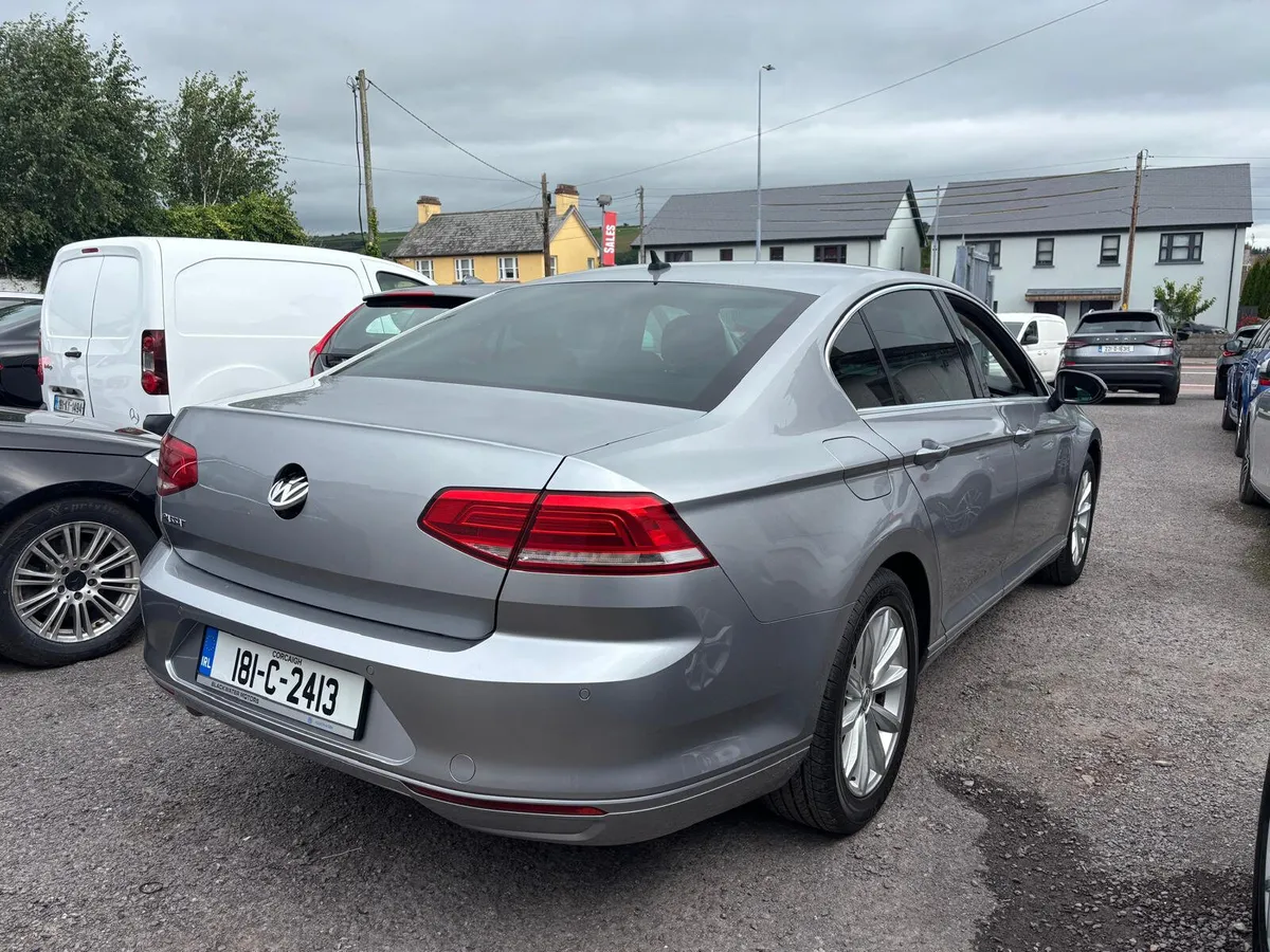 Volkswagen Passat 2018  COMFORTLINE - Image 3