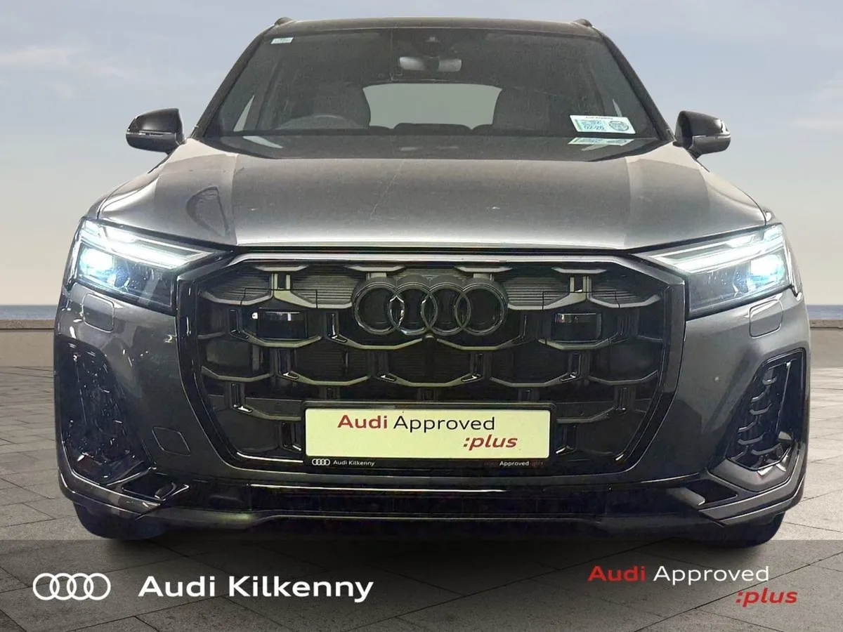 Audi Q7 Demo - New Model - Black Edition (better - Image 2
