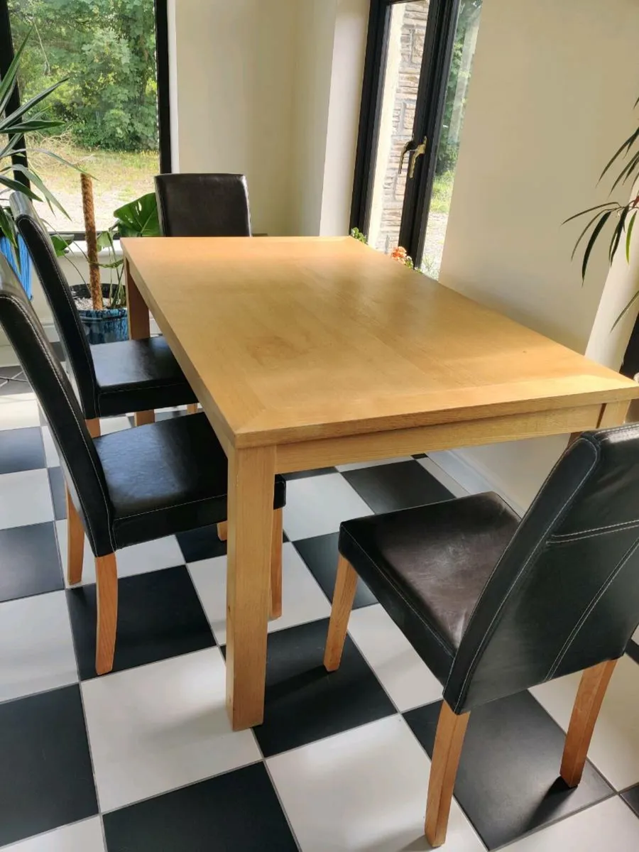 Free kitchen table and chairs - Image 1