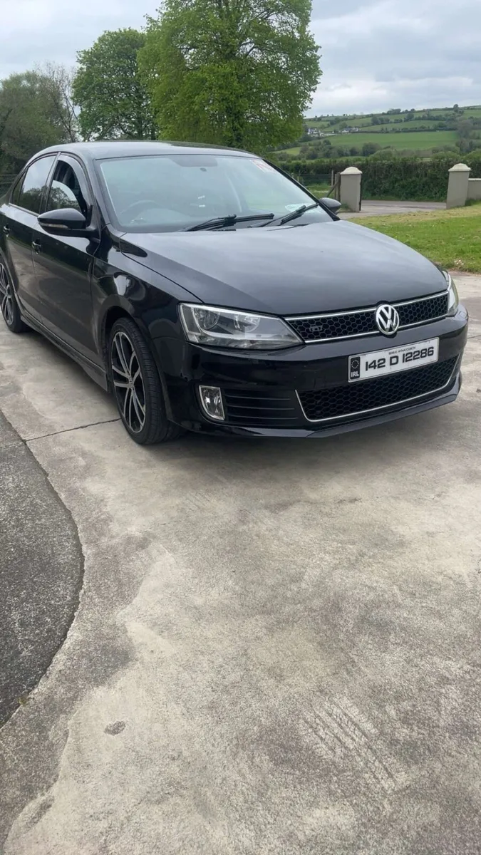 Volkswagen Jetta - Image 3