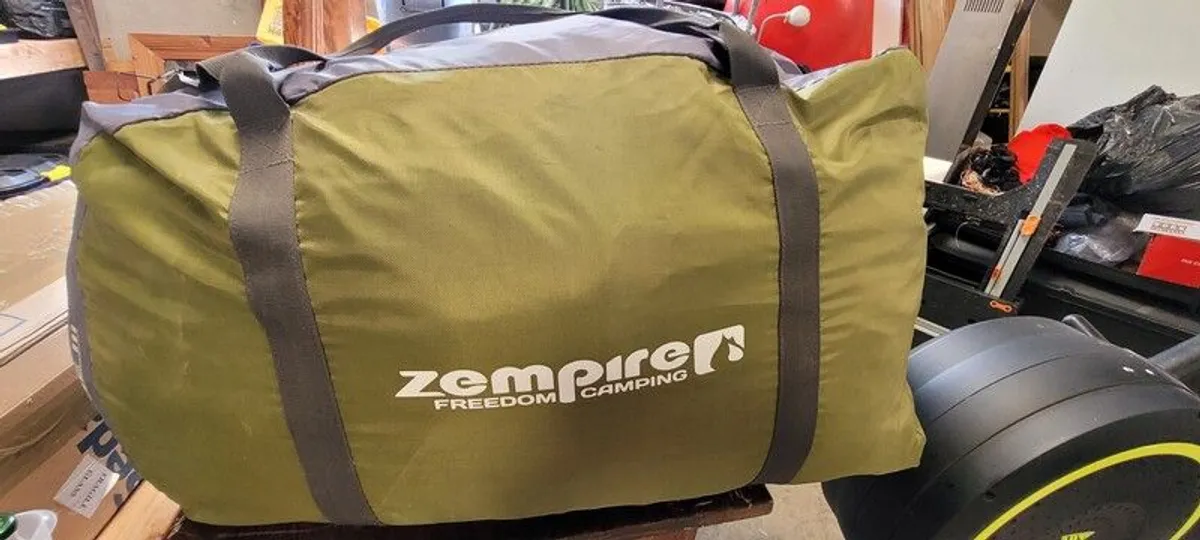 Air Tent. Zempire Aerodome 3 bedroom tent - Image 1