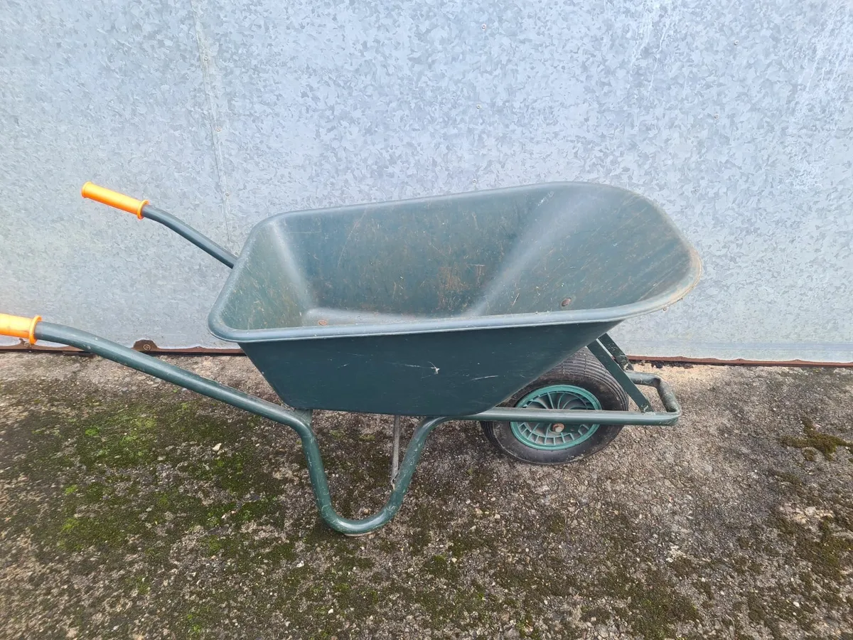 Wheelbarrow - Image 3