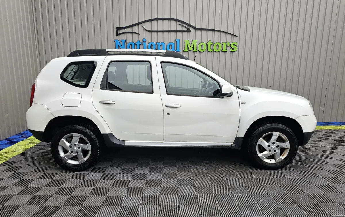 2014 Dacia Duster 1.5 dCi 110 SIGNATURE - Image 2