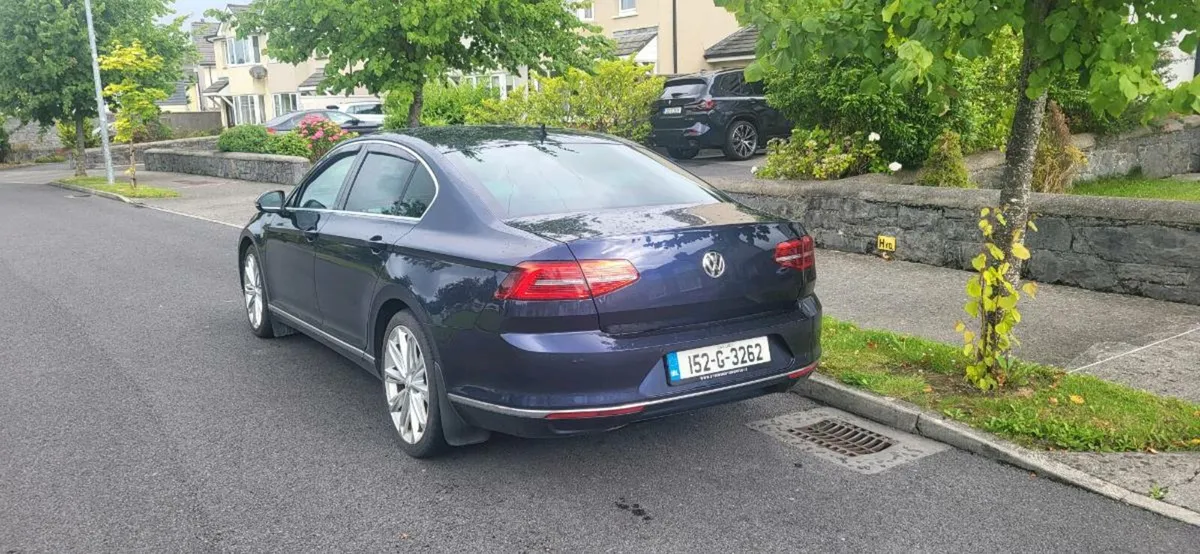 2015 Volkswagen Passat GT Automatic - Image 2