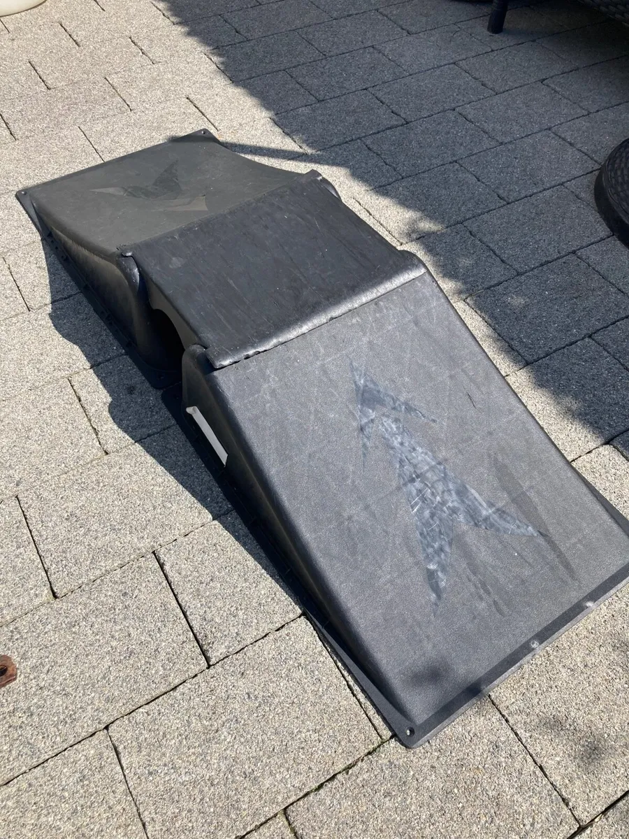 Kids bike ramp - Image 1