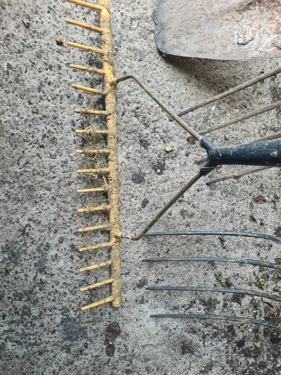 Garden tools - Image 2