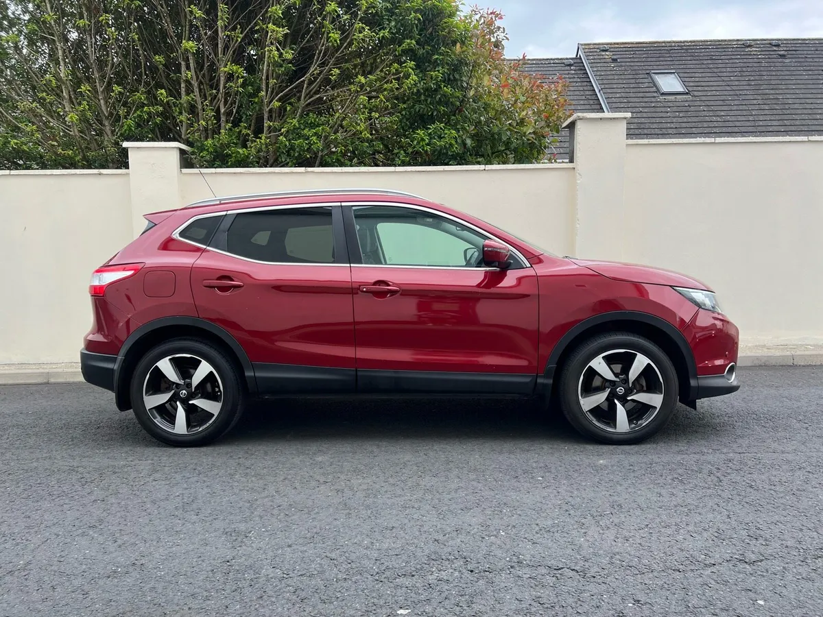 2017 Nissan Qashqai High Spec Model - Image 2