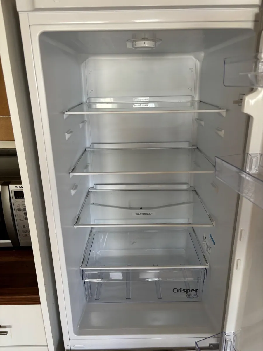 Fridge freezer - Image 2