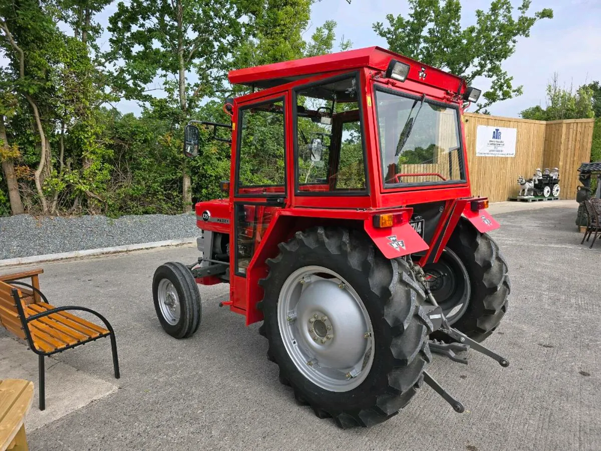 1970 Massey ferguson 135 vintage  Tractor with cab - Image 2