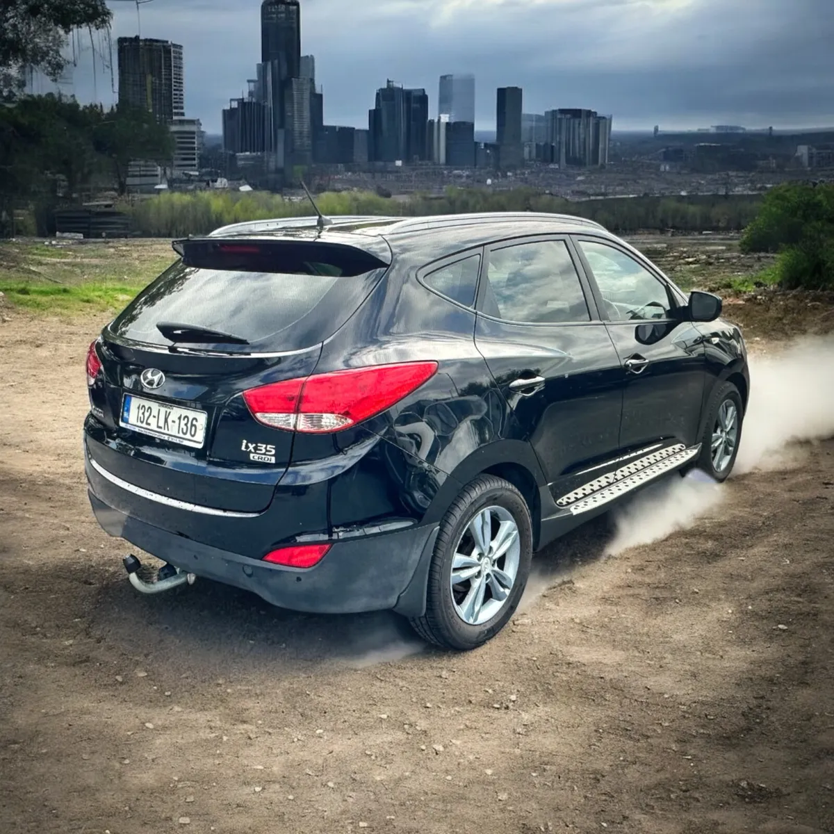 Hyundai ix35 1.7 Diesel Celebration LE 2WD 115hp - Image 2
