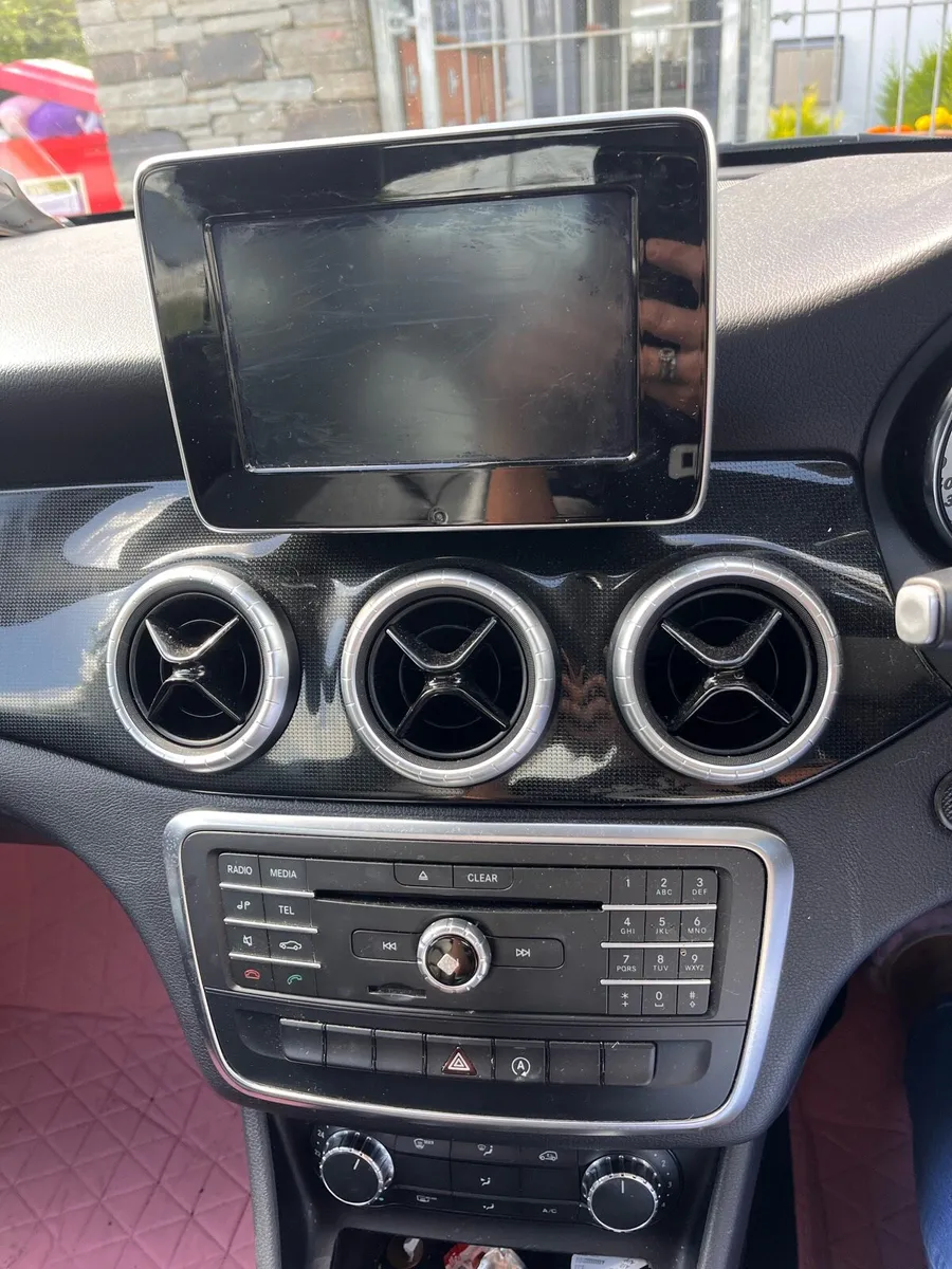 Mercedes-benz CLA 180 - Image 4