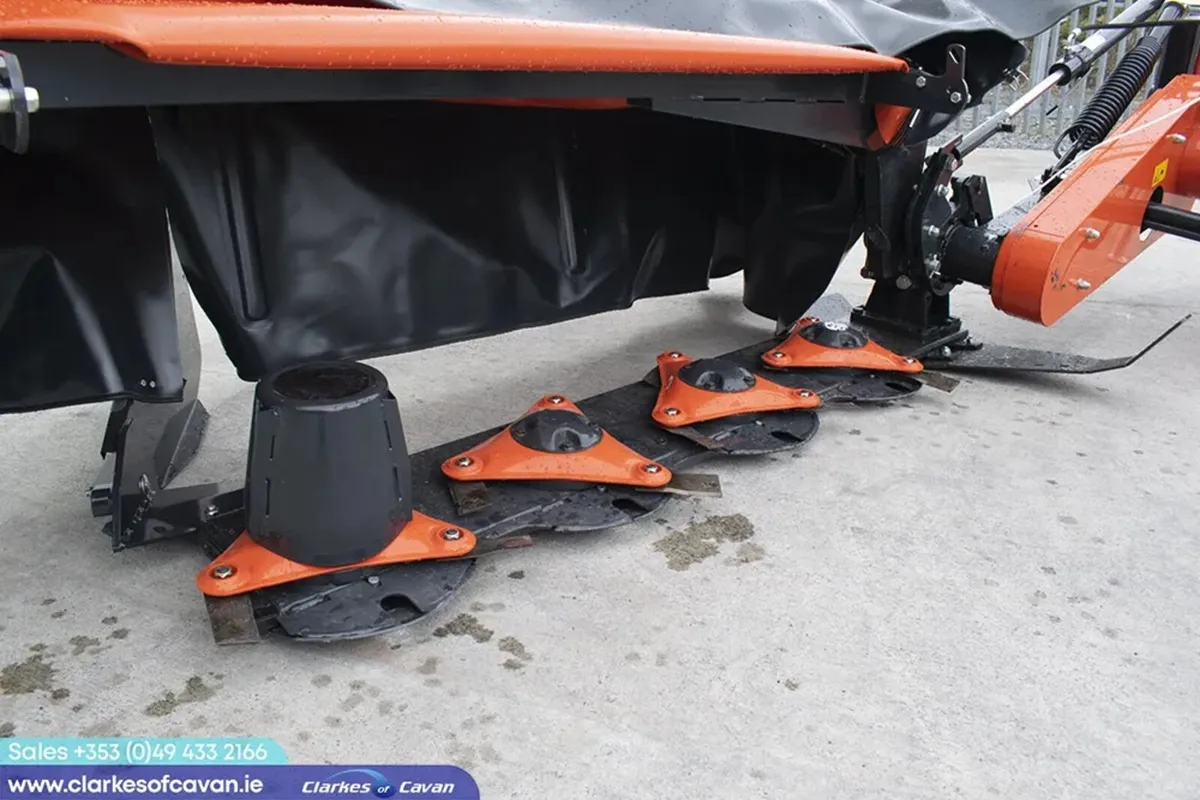 Kubota DM1017 Disc Mower - 0% FINANCE - Image 4