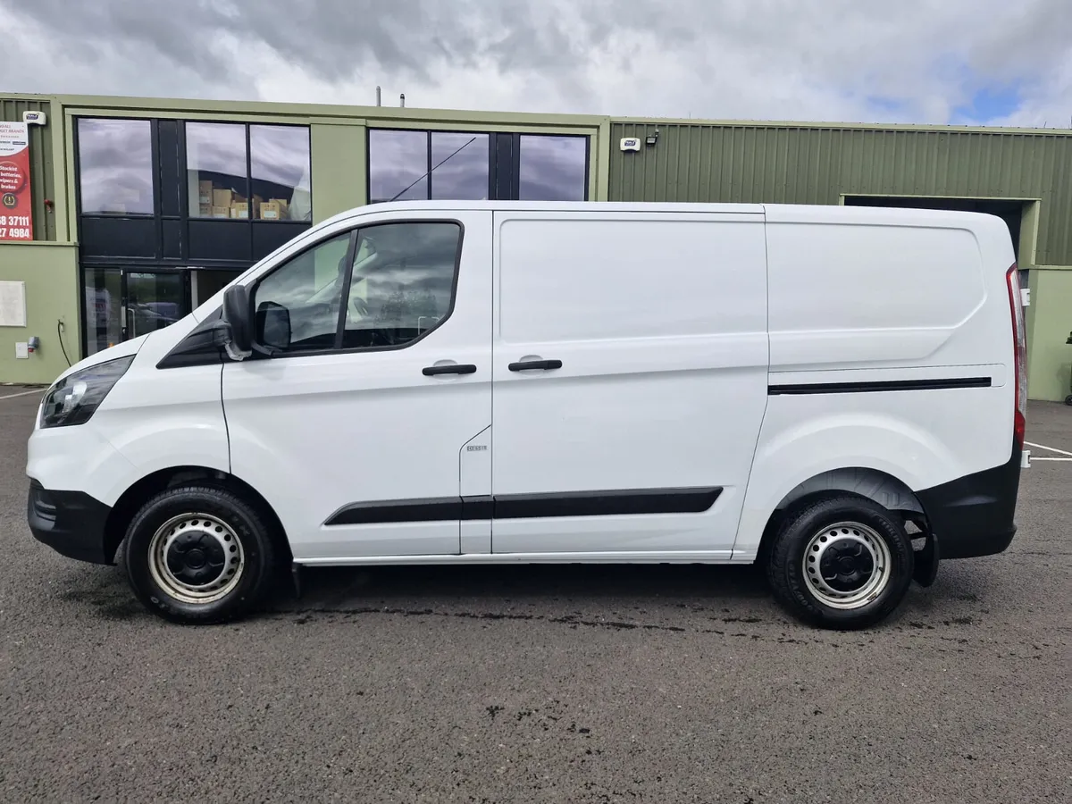 Ford Transit Custom 2021 - Image 4