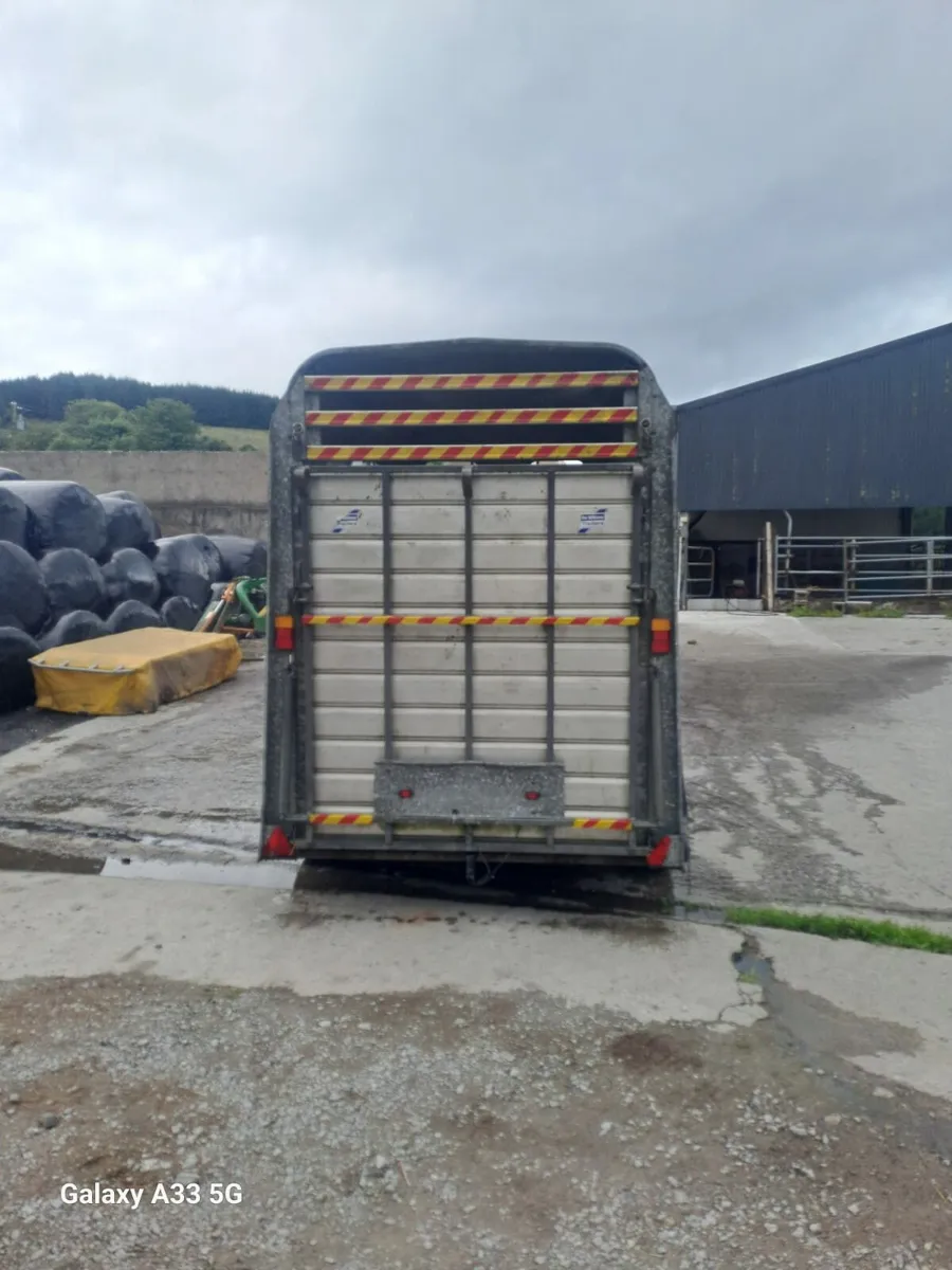 Ifor Williams Cattle / Horse Trailer - Image 2