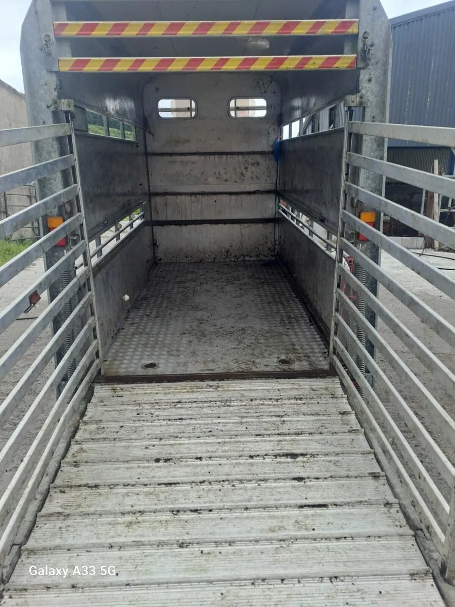 Ifor Williams Cattle / Horse Trailer - Image 4
