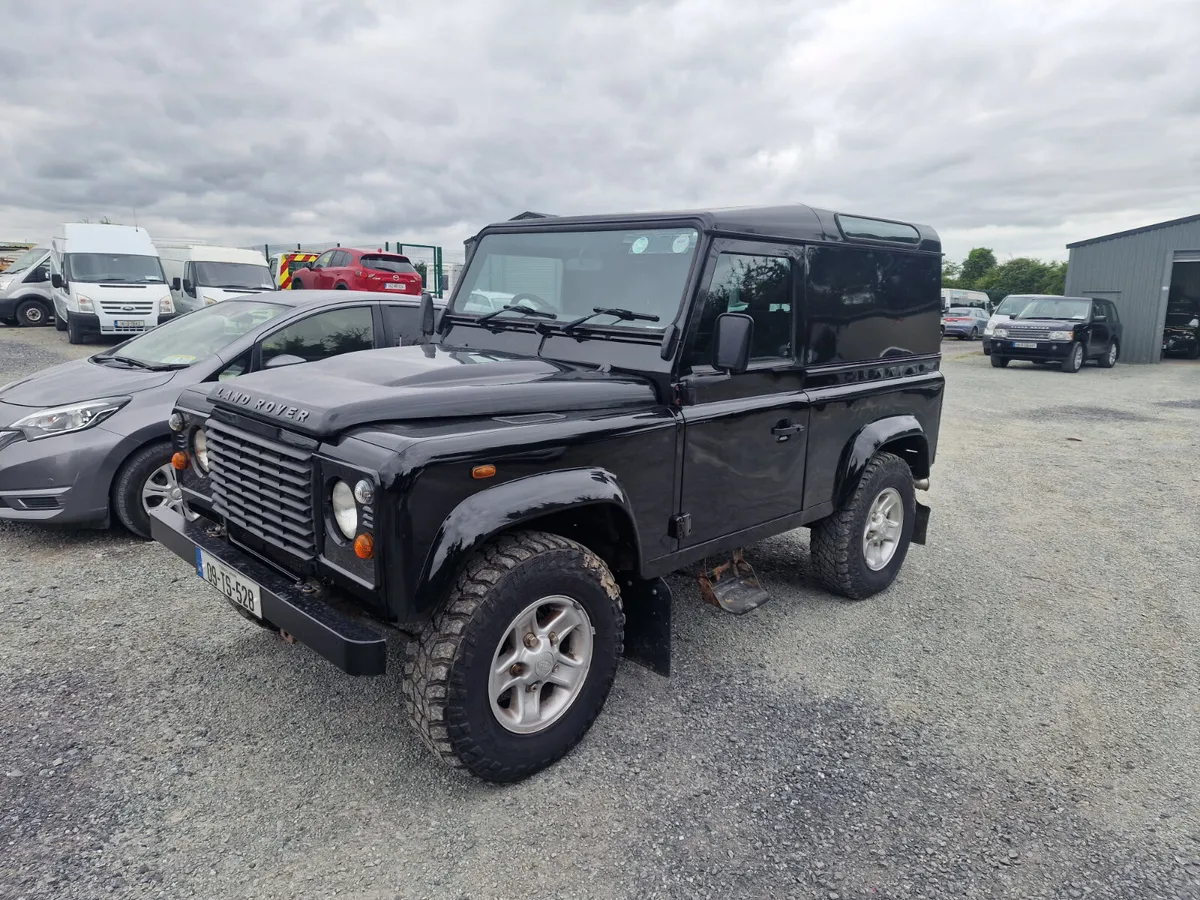 09 Land Rover Defender  90 .. FRESH DOE - Image 2