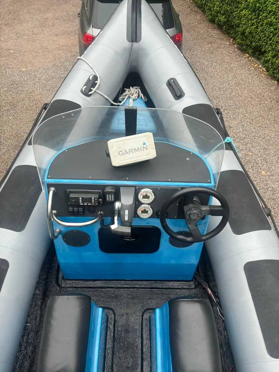 New Tubes 5.5 Metre Delta Rib Hull - Image 4